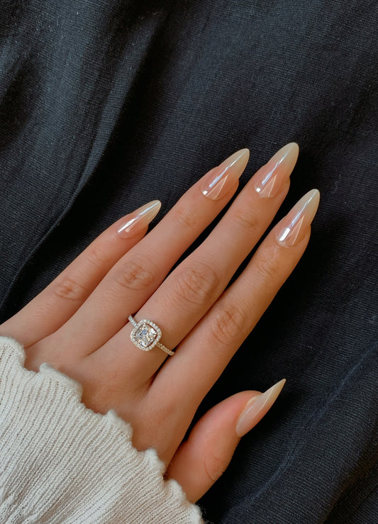 clean girl nails natural glossy gradient look