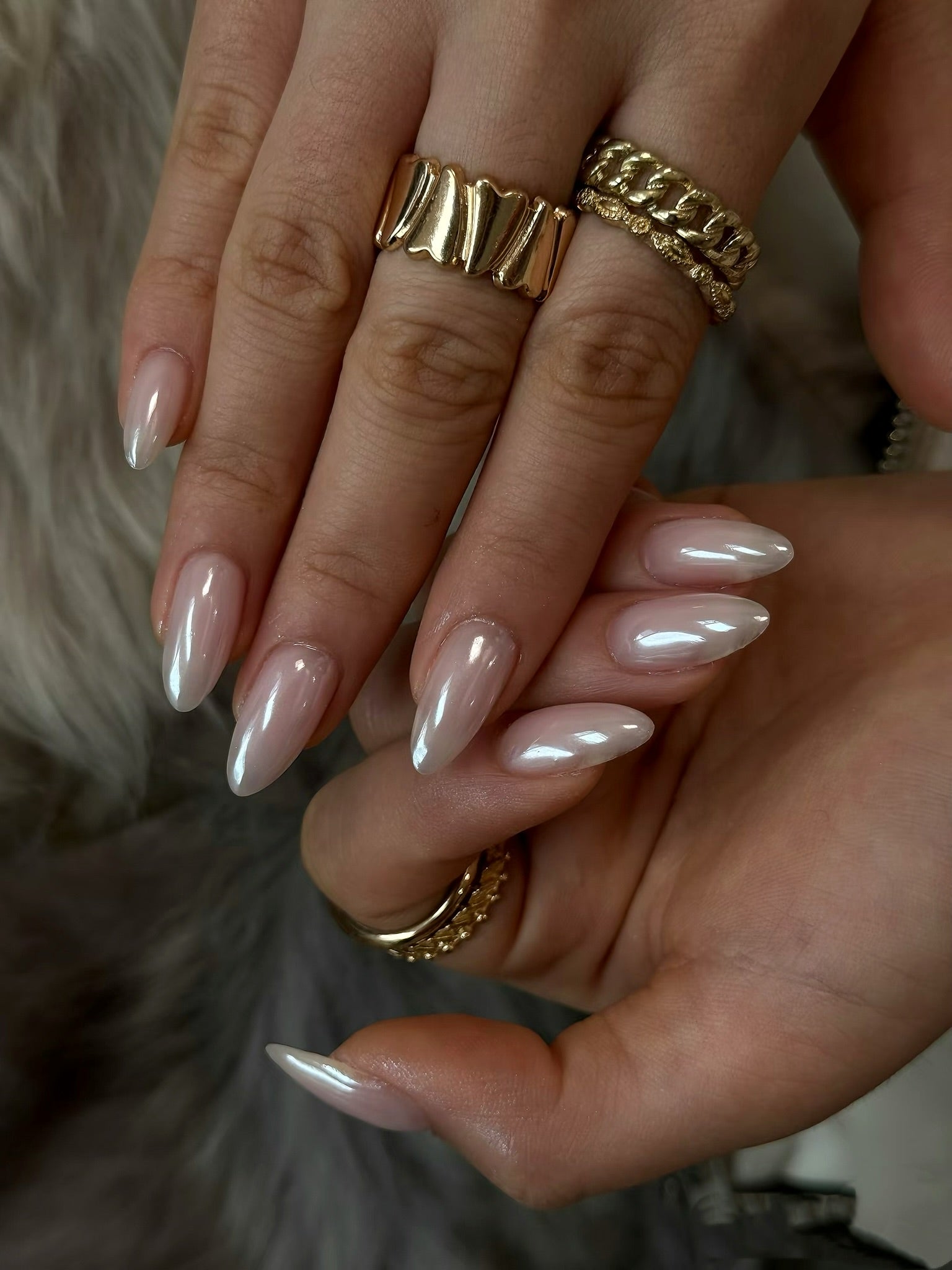 Pearl Blush press on nails in soft pink pearlescent finish