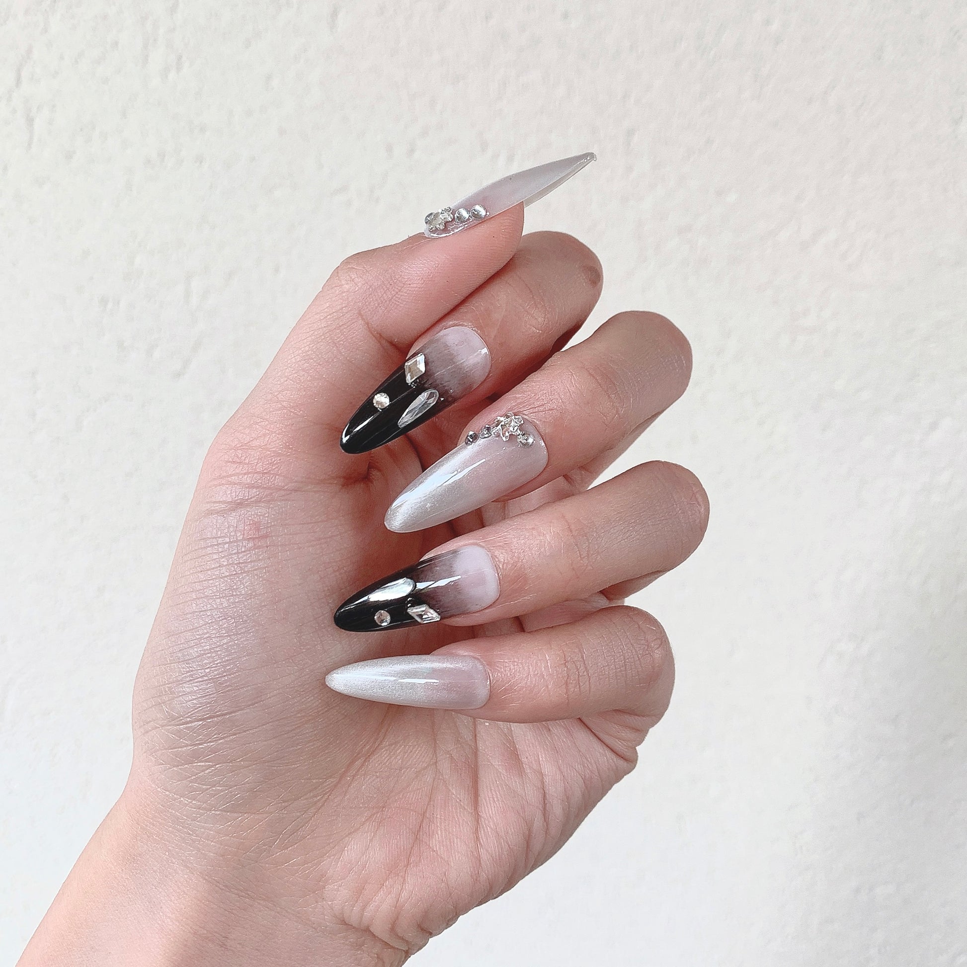 gradient almond press on nails glossy finish