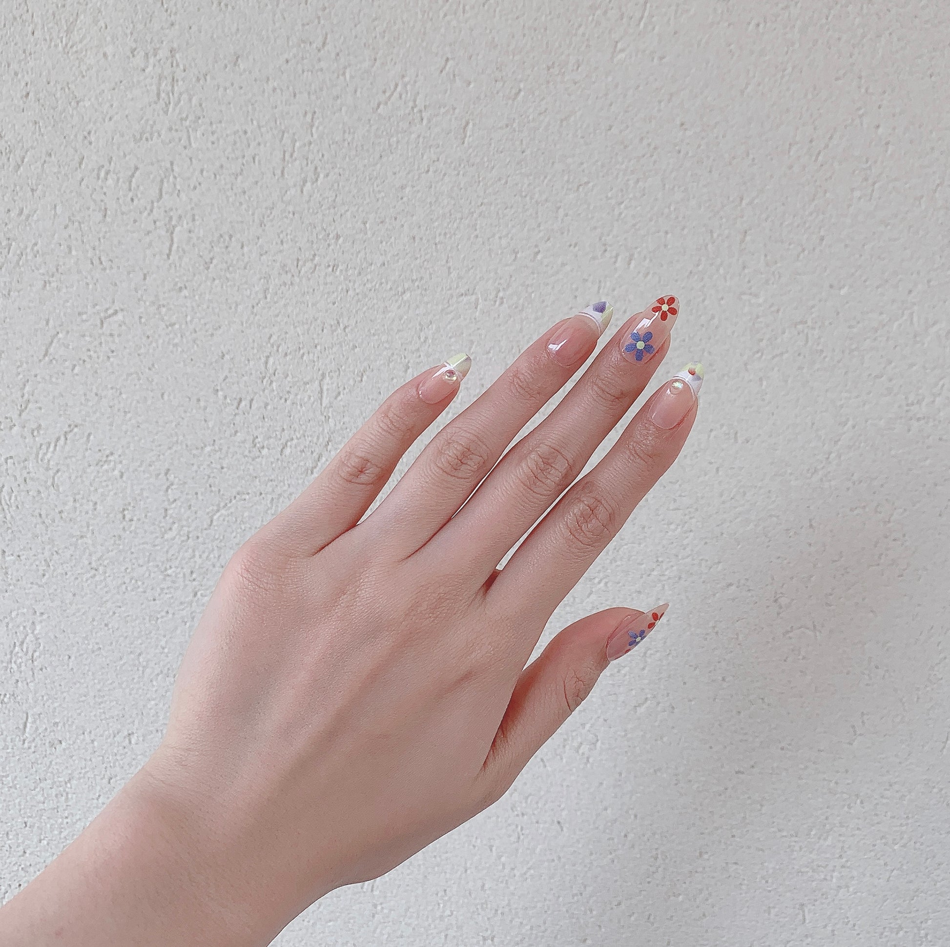 spring summer floral nails aesthetic nude base design  