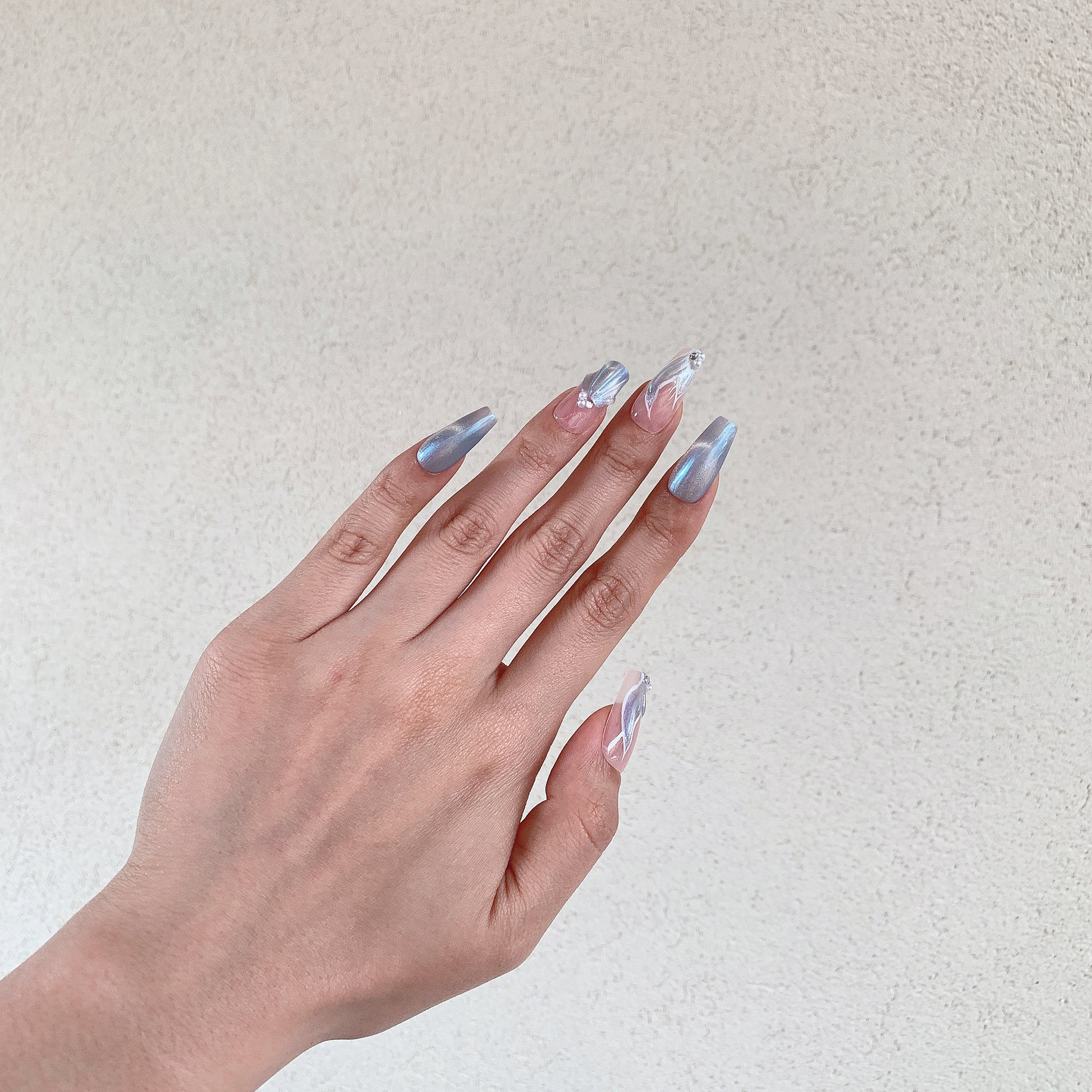 clean girl aesthetic blue chrome nails